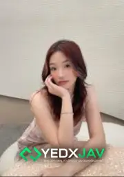 คลิปหลุดใหม่ Onlyfans น้องยาหยี Yayhee2002 สาวสวยร่างบางนัดหนุ่มมานัวที่ห้องพัก