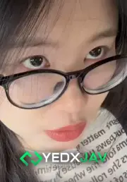 คลิปหลุด แอบติ้วหีบนแท็กซี่ลุงแอบมองกล้องหลังเปิดนมติ้วหีโชว์เสียว