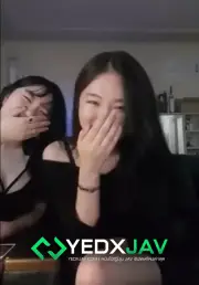 หนังโป๊ญี่ปุ่น 2สาวหมวยอ้อนควย xxx เลสเบี้ยนจูบปากเล่นหีกันอ้อนควยหนุ่มให้มาเย็ดหีอยากโดนควยมาก