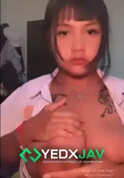 คลิปหลุดใหม่ สาวอ้วนนมใหญ่ตั้งกล้องโชว์หัวนมให้แฟนคลับดูแลกของขวัญ